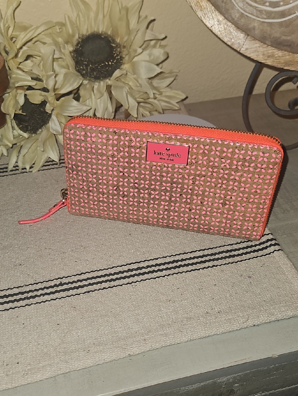 kate spade coral and tan woven zip wallet